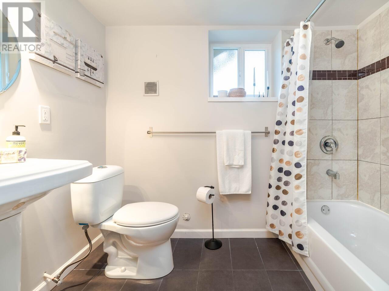 4754 Earles Street, Vancouver, British Columbia  V5R 3R2 - Photo 27 - R3005336