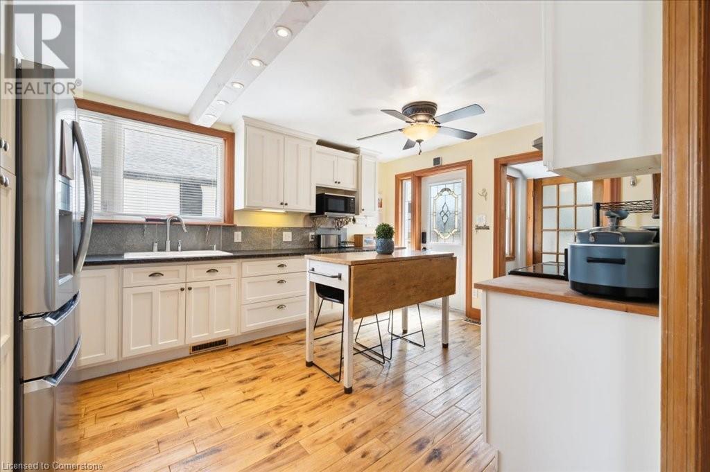 15 Jarvis Street, Cambridge, Ontario  N1R 1G7 - Photo 6 - 40729922