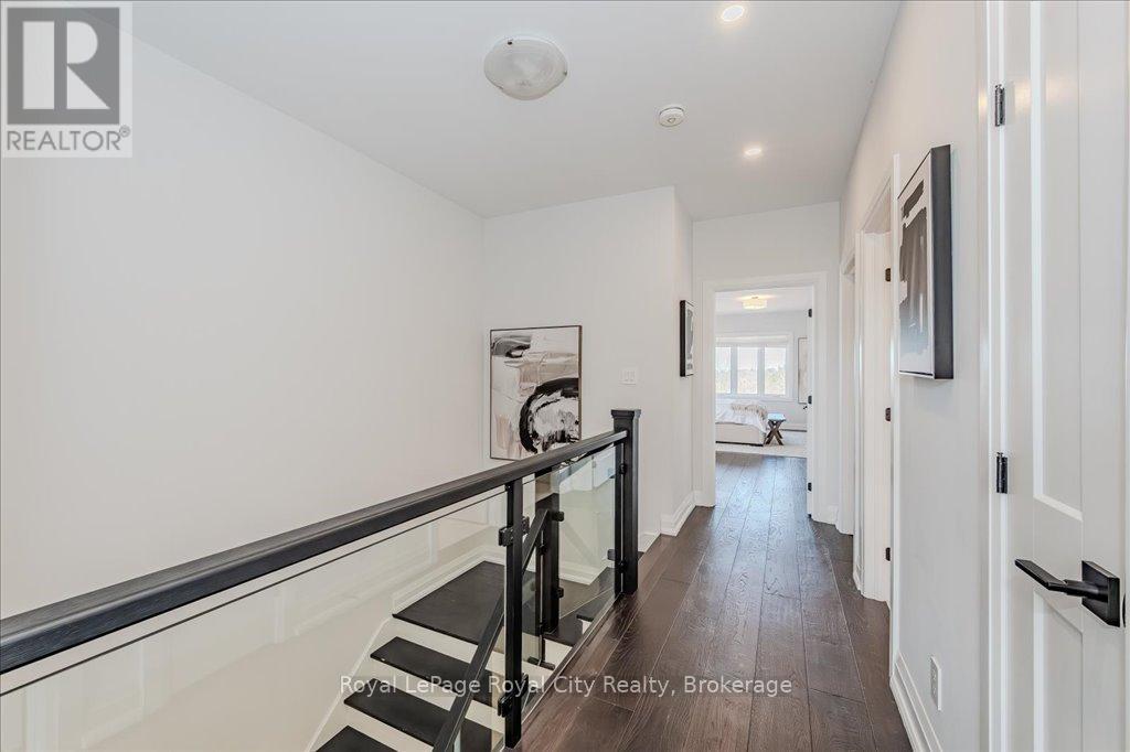 10 Mussen Street, Guelph, Ontario  N1E 0K3 - Photo 21 - X12163020