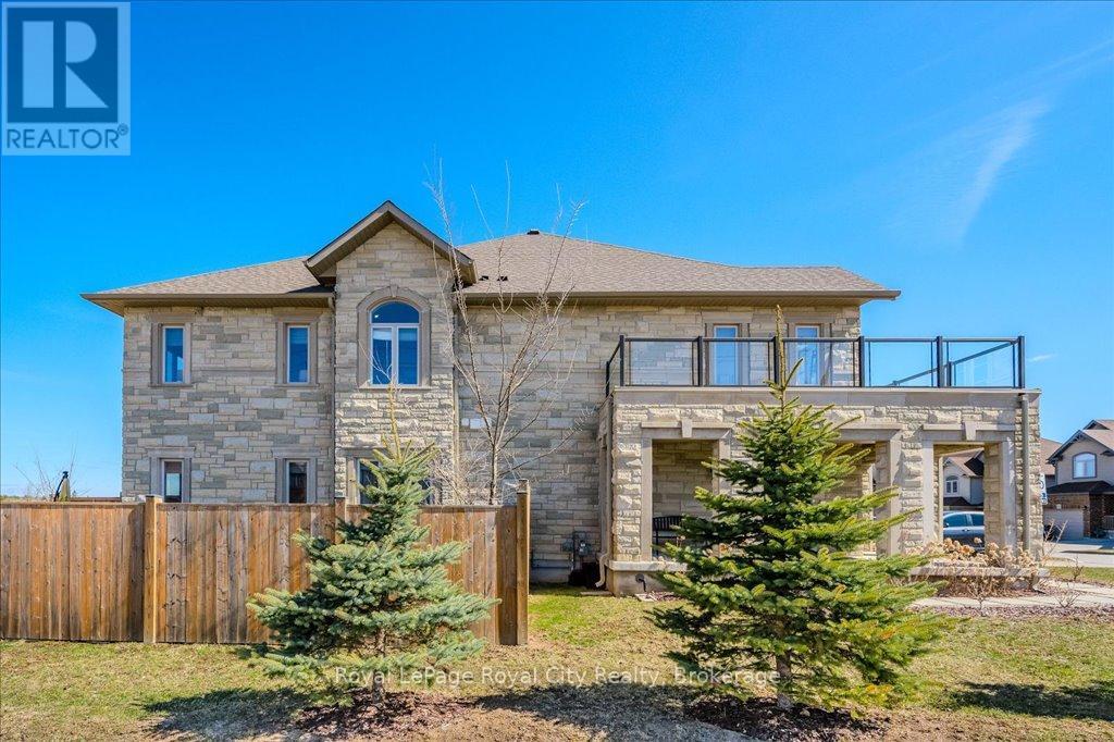 10 Mussen Street, Guelph, Ontario  N1E 0K3 - Photo 3 - X12163020