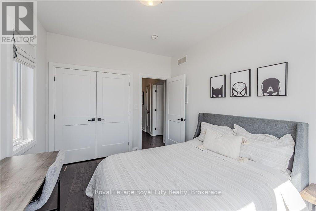 10 Mussen Street, Guelph, Ontario  N1E 0K3 - Photo 30 - X12163020