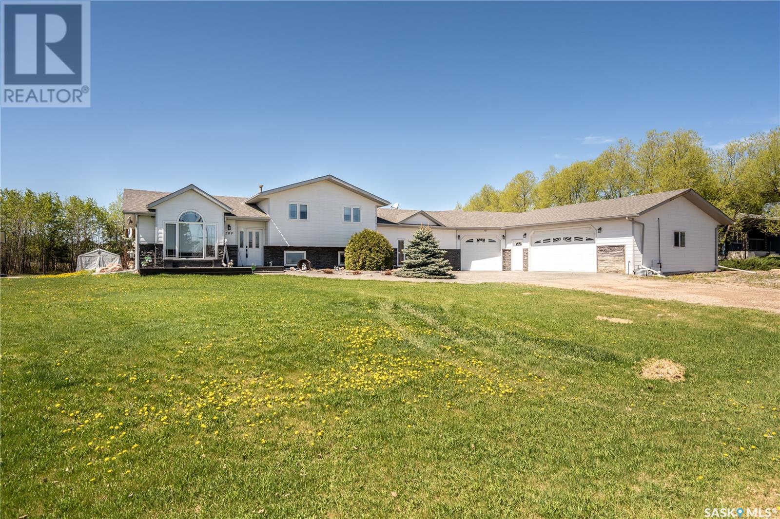 209 1st Street W, Pierceland, Saskatchewan  S0M 2K0 - Photo 24 - SK993826