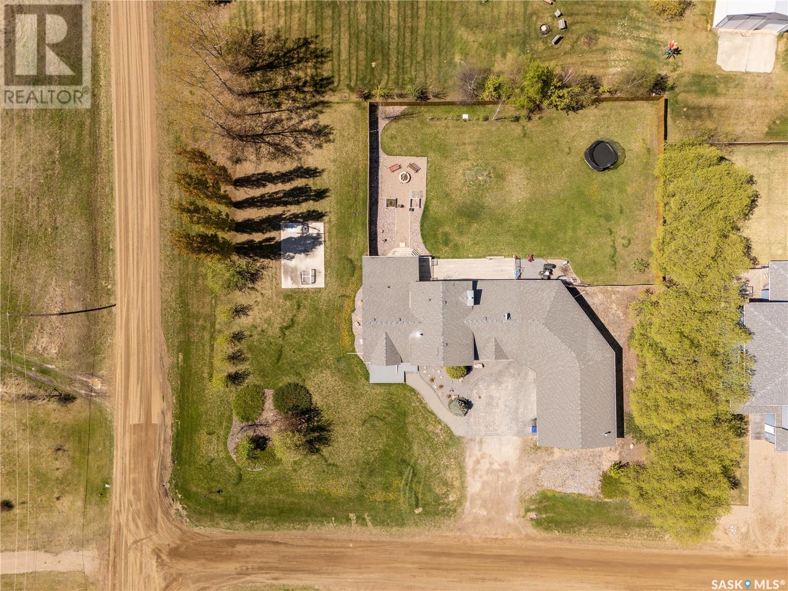 209 1st Street W, Pierceland, Saskatchewan  S0M 2K0 - Photo 34 - SK993826