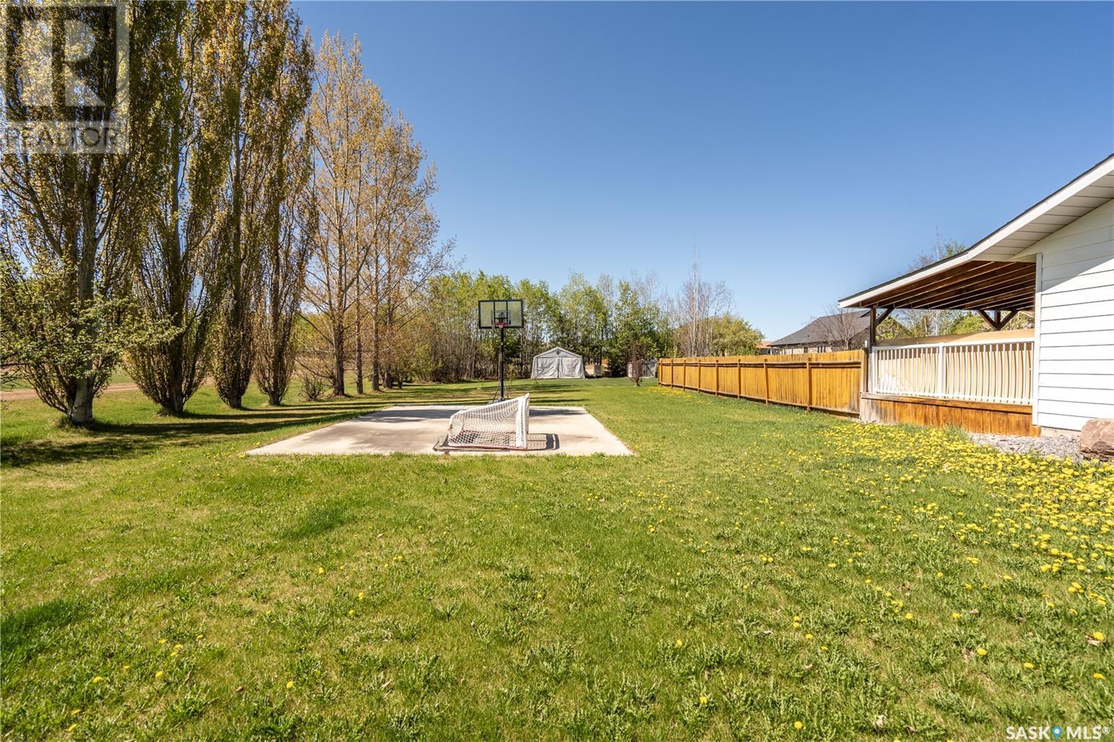 209 1st Street W, Pierceland, Saskatchewan  S0M 2K0 - Photo 28 - SK993826