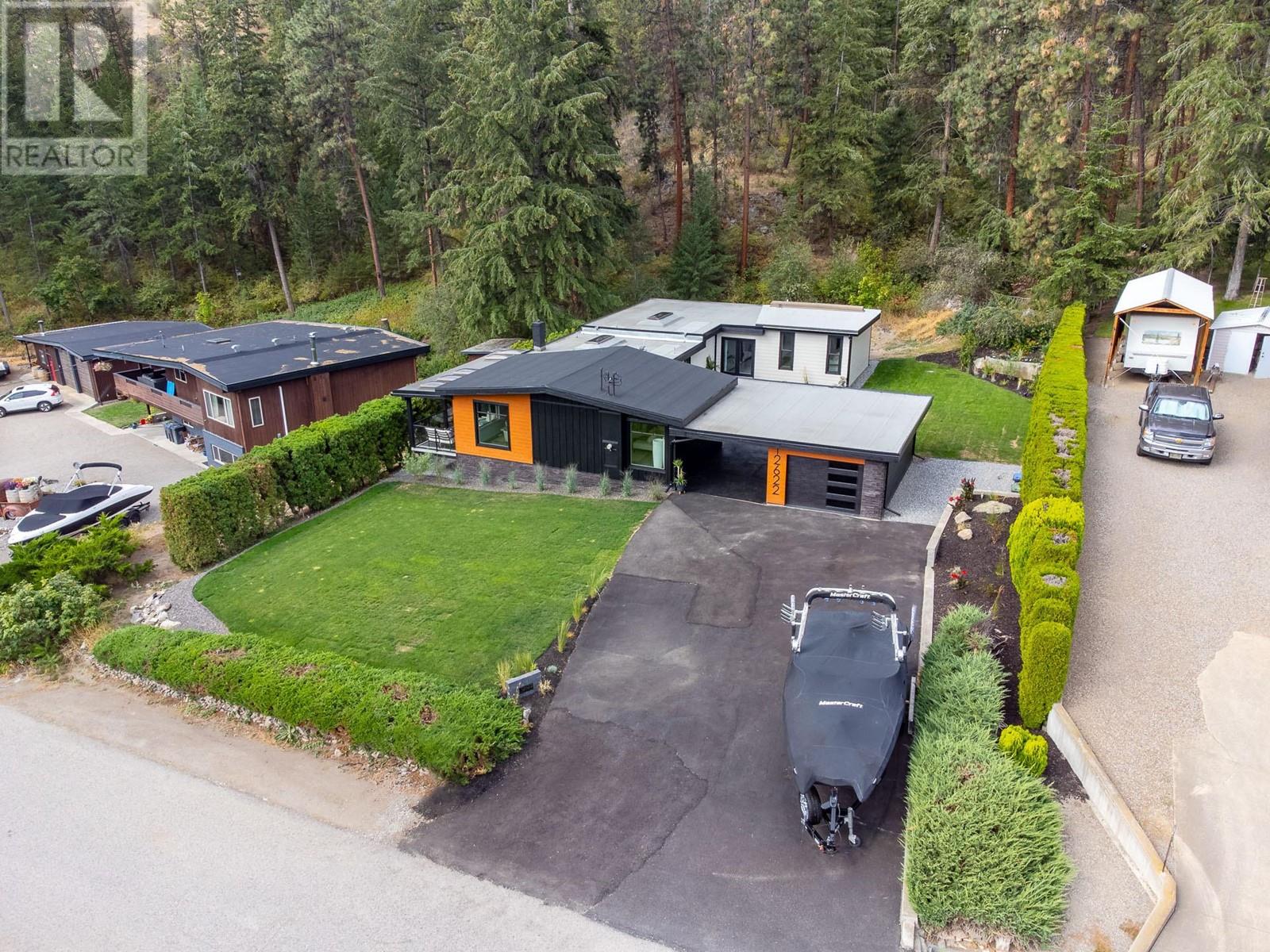 12622 Ponderosa Drive, Lake Country, BC V4V2G9