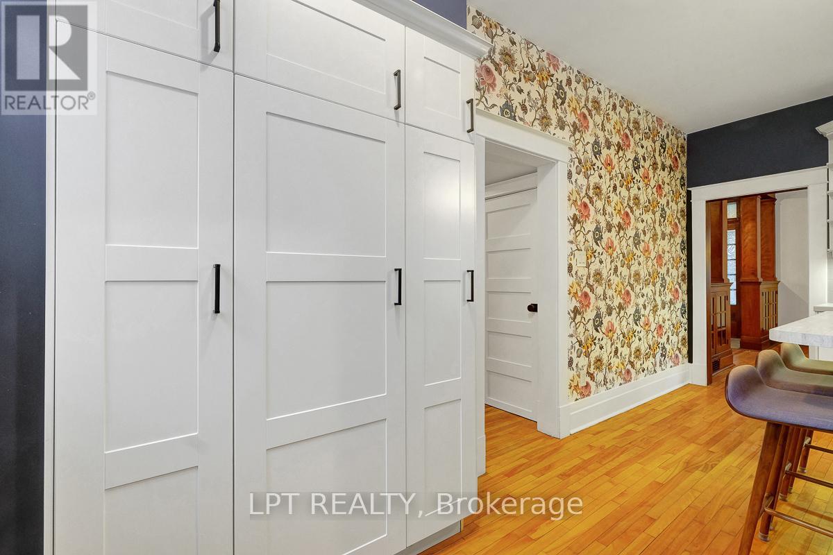 16 Julian Avenue, Ottawa, Ontario  K1Y 0S5 - Photo 25 - X12163055