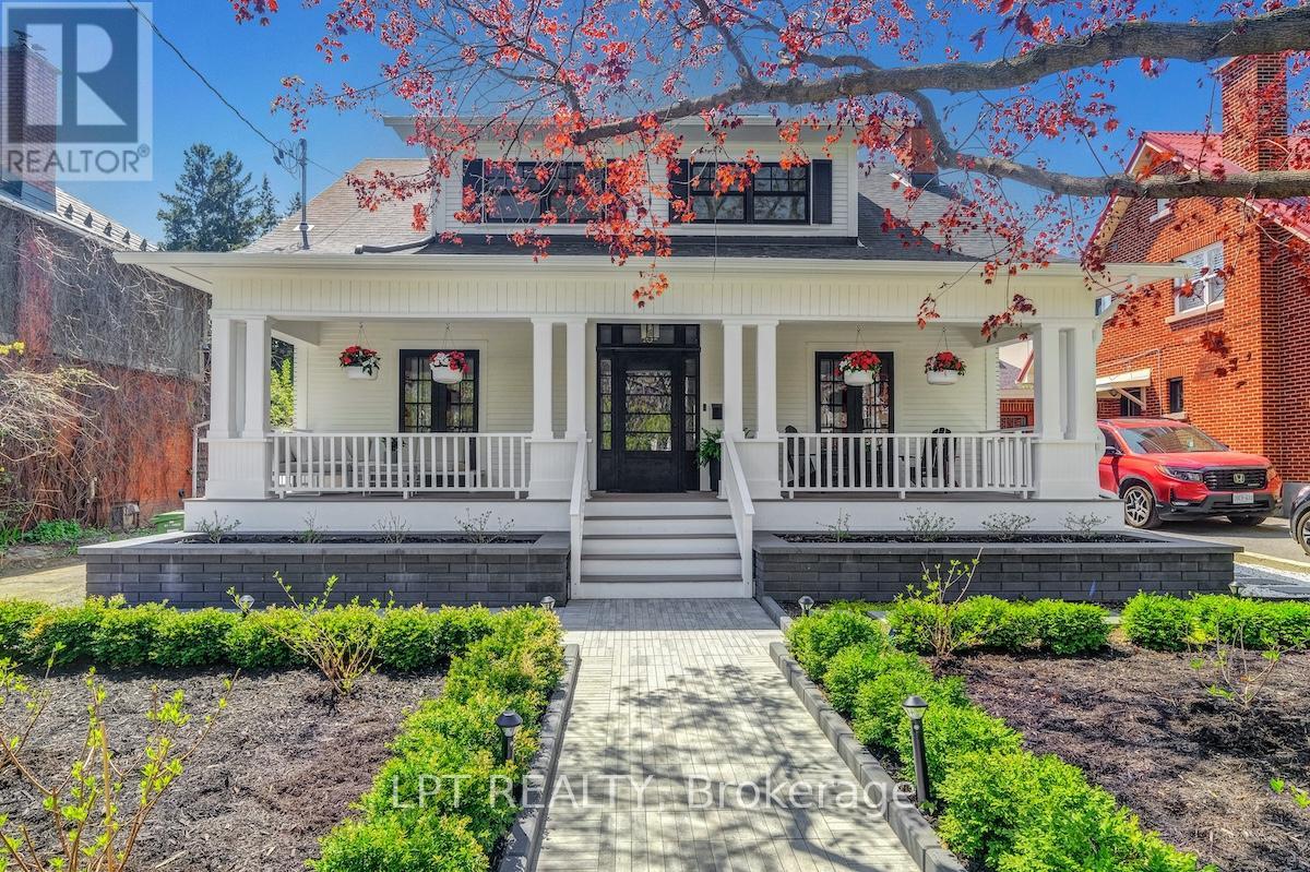 Property at 16 JULIAN AVENUE image 4