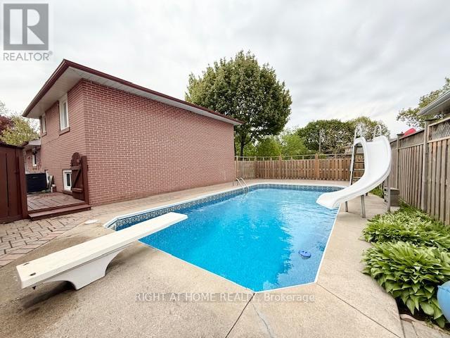 130 Cultra Square, Toronto, Ontario  M1E 2E3 - Photo 20 - E12152528