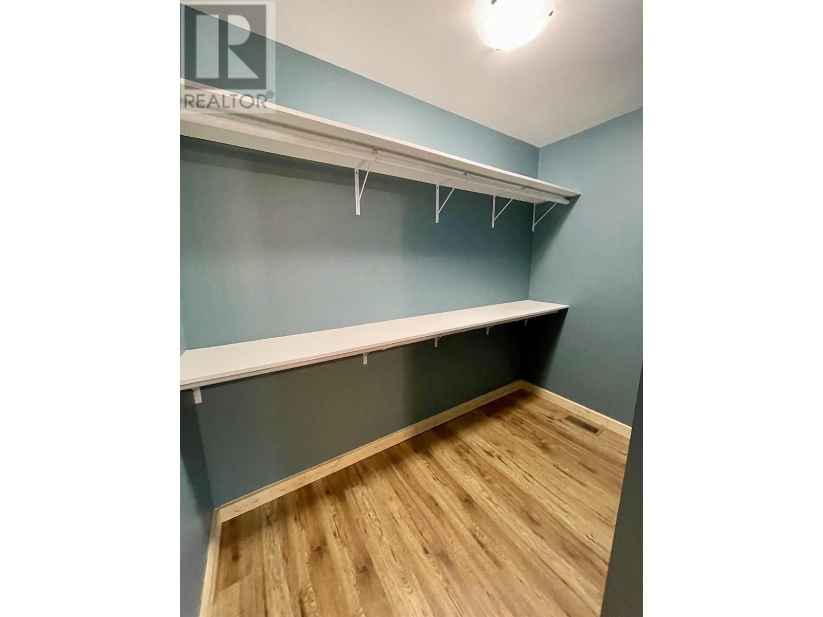 315 Blackstock Road, 100 Mile House, British Columbia  V0K 2E0 - Photo 11 - R3005311