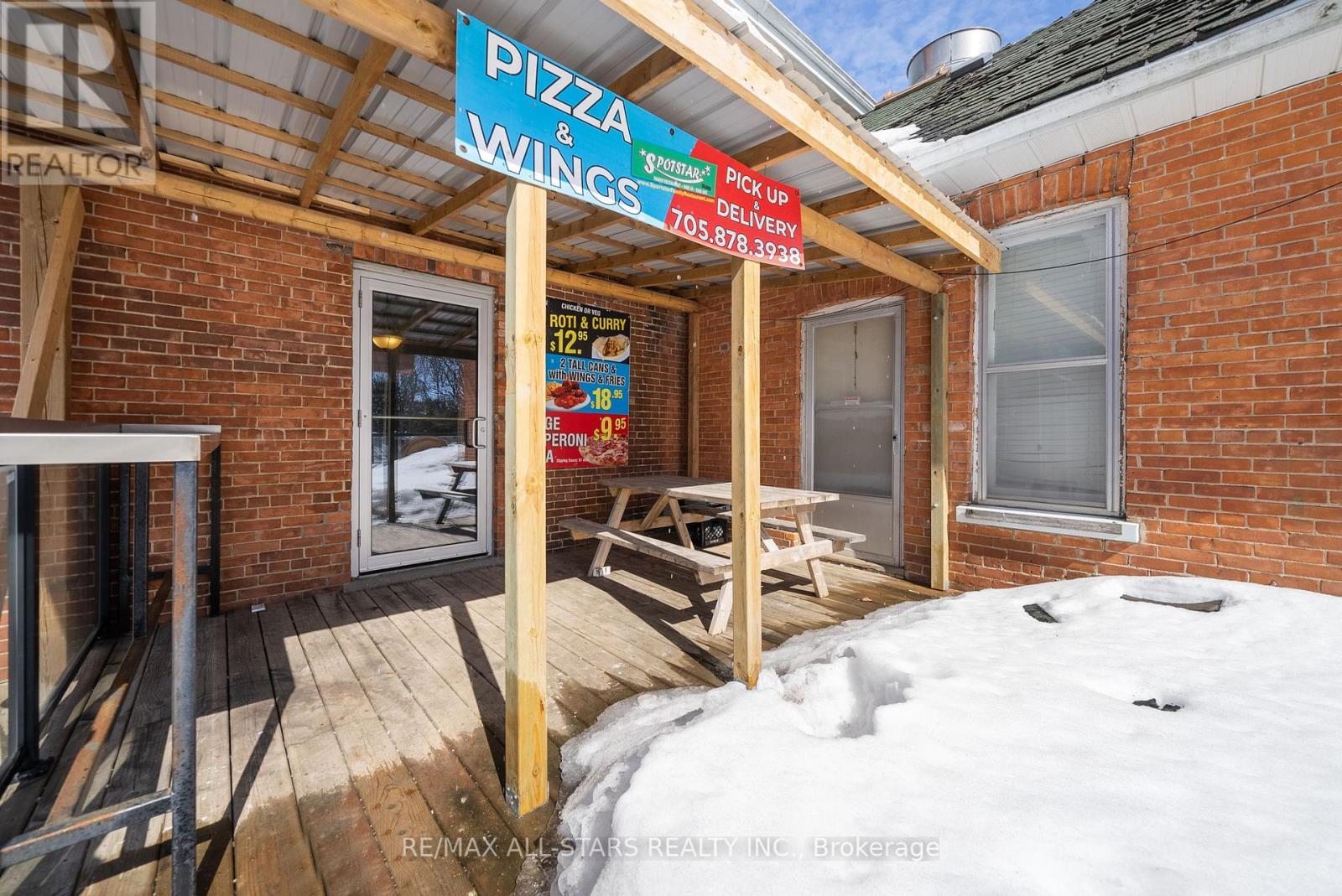 259 Kent Street W, Kawartha Lakes, Ontario  K9V 2Z3 - Photo 26 - X12029936
