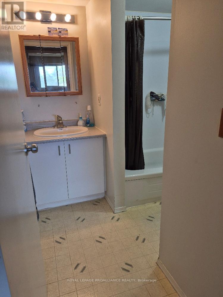 301 - 175 Haig Road, Belleville, Ontario  K8N 5R7 - Photo 8 - X12131834