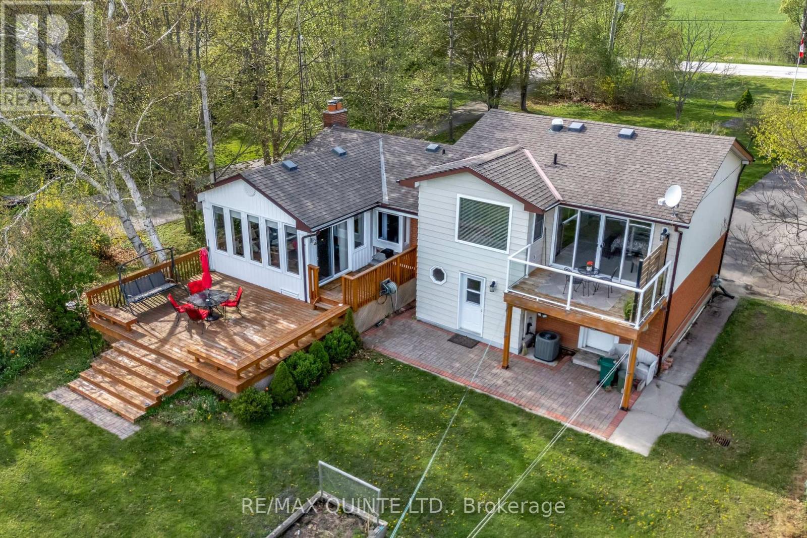 17035 Loyalist Parkway, Prince Edward County, Ontario K0K 3L0 - Photo 2 - X12160890