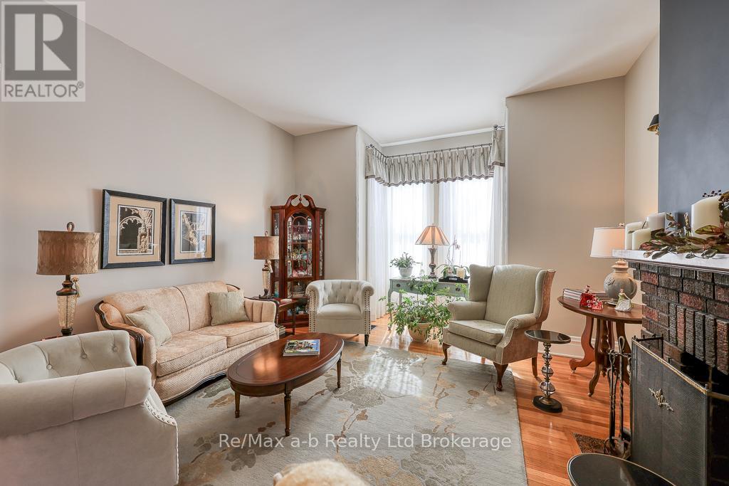 399 Drew Street, Woodstock, Ontario  N4S 4V3 - Photo 8 - X12018841