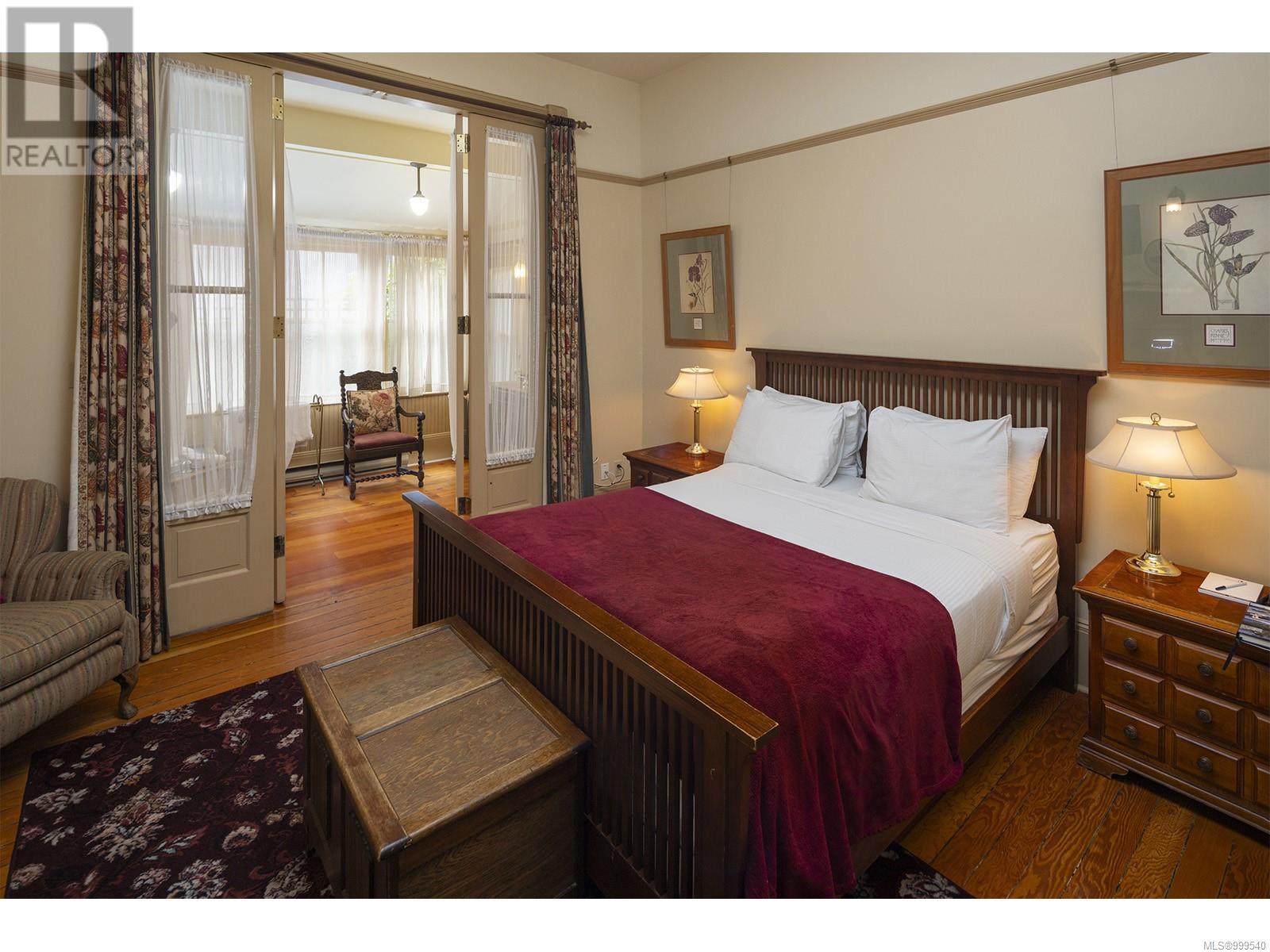 332 Catherine St, Victoria, British Columbia  V9A 3S8 - Photo 7 - 999540