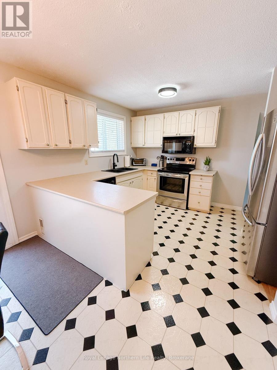 221 Eleventh Street, Mattawa, Ontario  P0H 1V0 - Photo 13 - X12163011