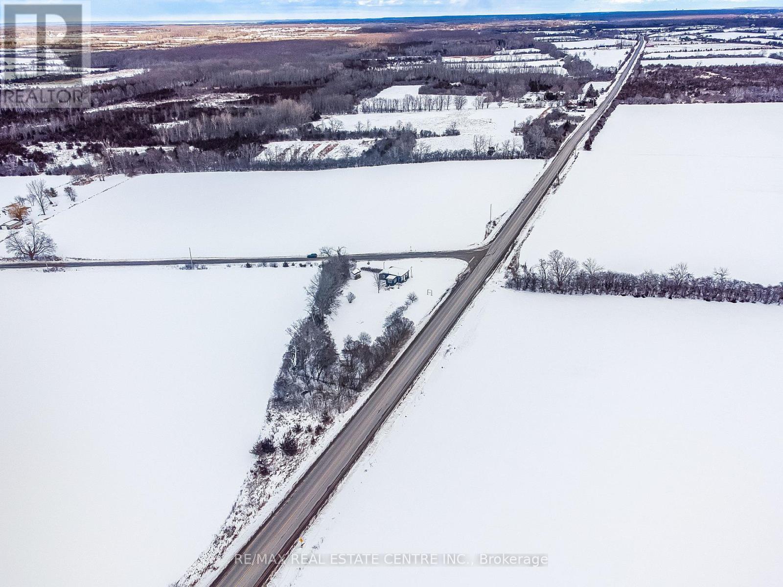 11 Melville Road, Prince Edward County, Ontario  K0K 1T0 - Photo 6 - X12162840