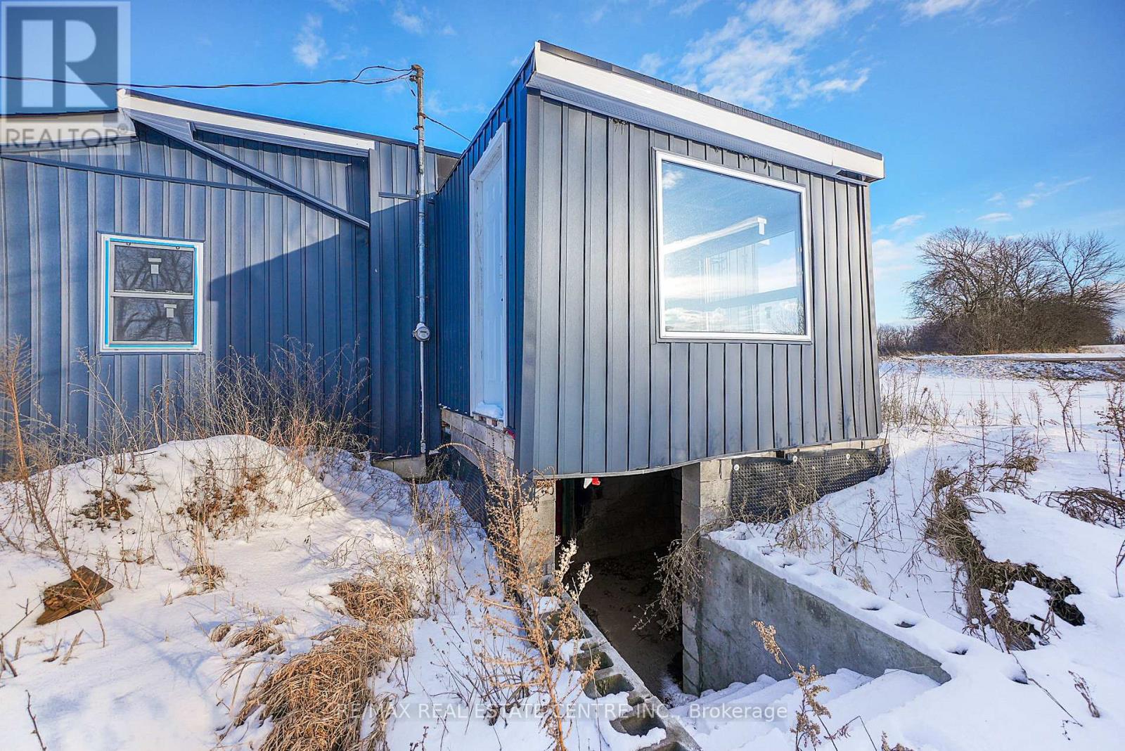 11 Melville Road, Prince Edward County, Ontario  K0K 1T0 - Photo 14 - X12162840