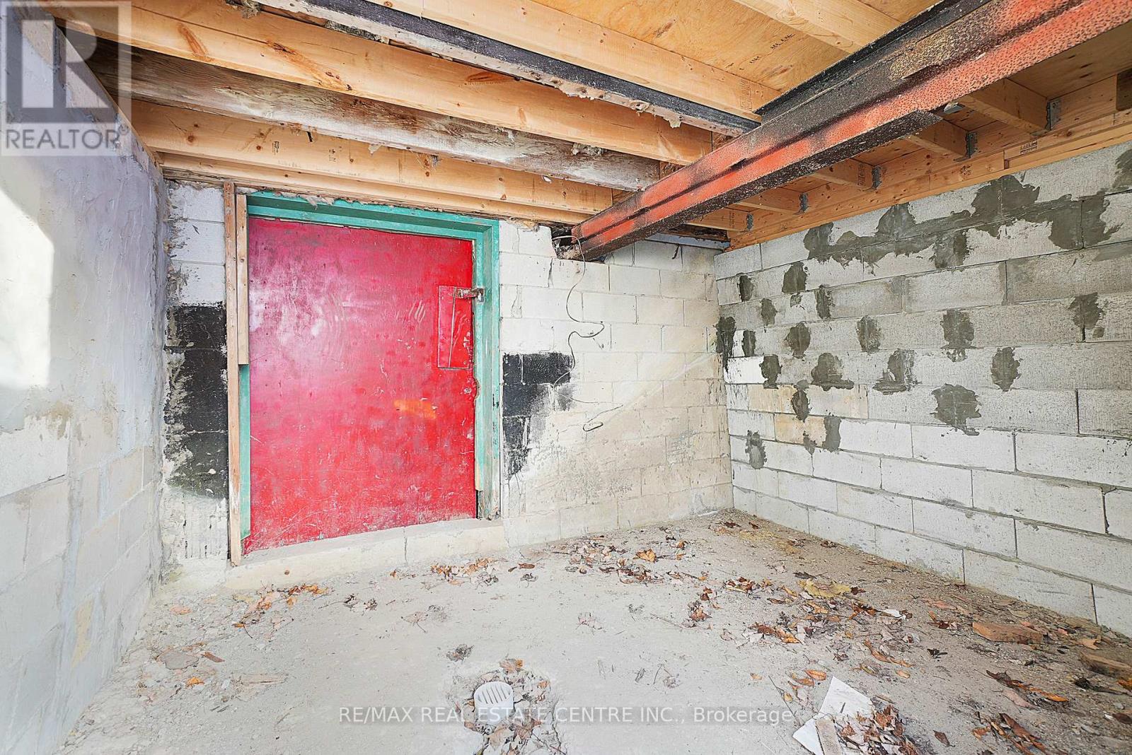 11 Melville Road, Prince Edward County, Ontario  K0K 1T0 - Photo 24 - X12162840