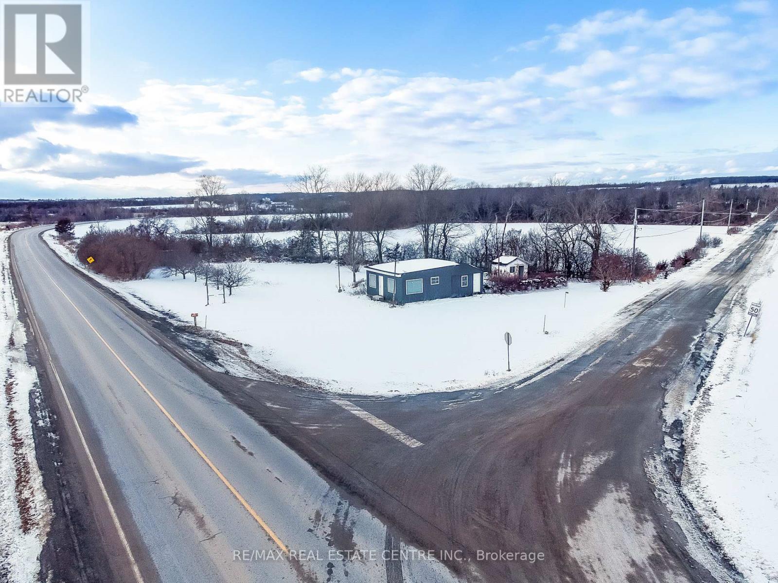 11 Melville Road, Prince Edward County, Ontario  K0K 1T0 - Photo 9 - X12162840