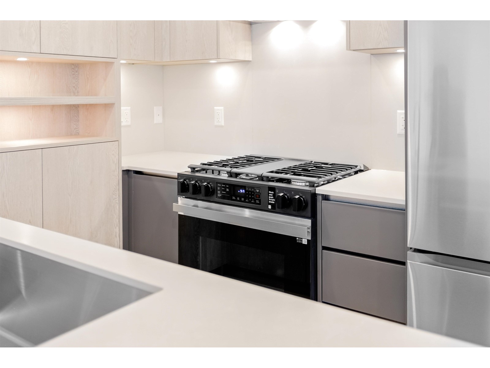 515 19577 65b Avenue, Surrey, British Columbia  V4N 6Y3 - Photo 8 - R3005387