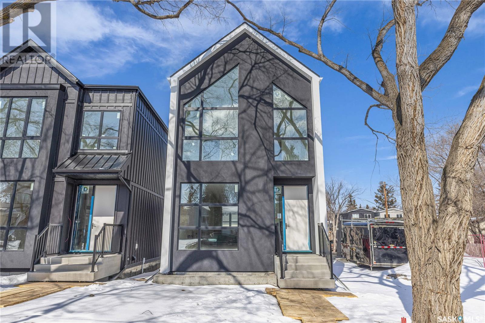 Property at 1139 13th STREET E image 1