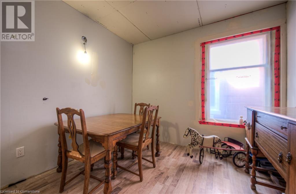524 Colborne Street, Brantford, Ontario  N3S 3P2 - Photo 15 - 40722057