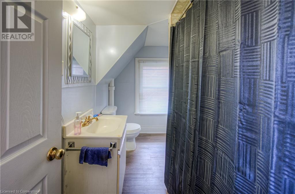 524 Colborne Street, Brantford, Ontario  N3S 3P2 - Photo 32 - 40722057