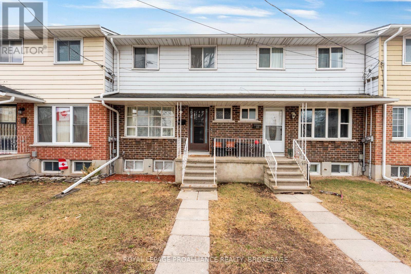 11 - 27 Addington Street, Loyalist, Ontario  K7N 1C6 - Photo 1 - X12163240
