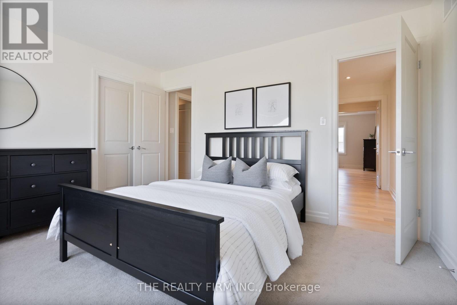 6520 Crown Grant Road, London South (South V), Ontario  N6P 0A8 - Photo 18 - X12163207