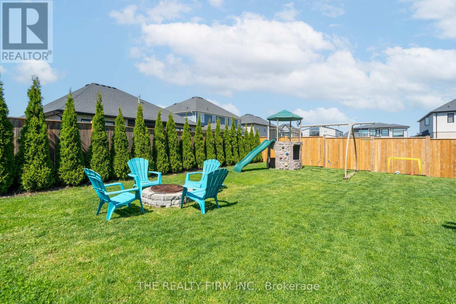 6520 Crown Grant Road, London South (South V), Ontario  N6P 0A8 - Photo 35 - X12163207