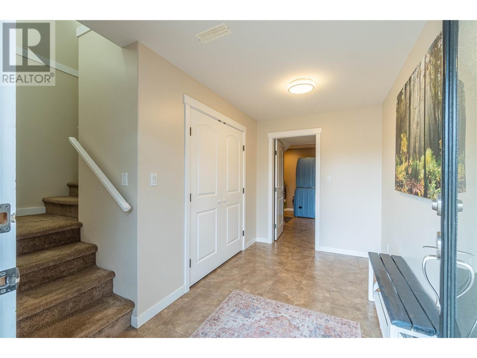 Property at 1103 Beach Place image 4