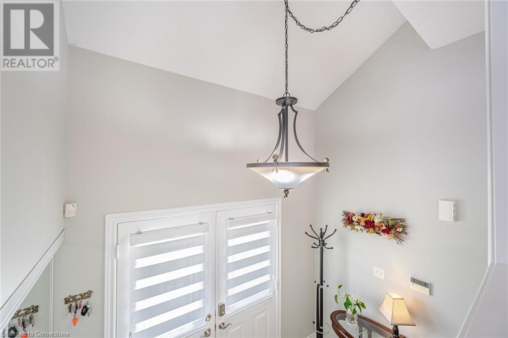 206 Van Scott Drive, Brampton, Ontario  L7A 1V9 - Photo 7 - 40731048