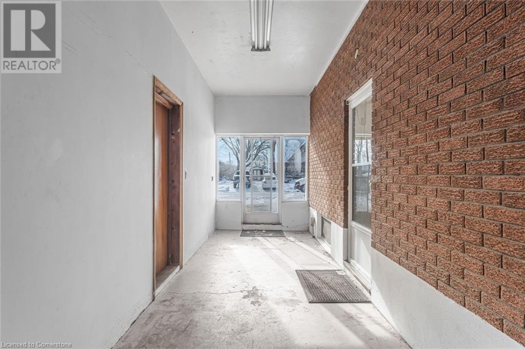 162 Ryerson Street, Thorold, Ontario  L2V 3Y3 - Photo 20 - 40730468