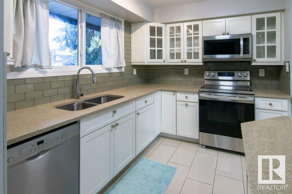 3560 42 St Nw, Edmonton, Alberta  T6L 5A1 - Photo 7 - E4437605