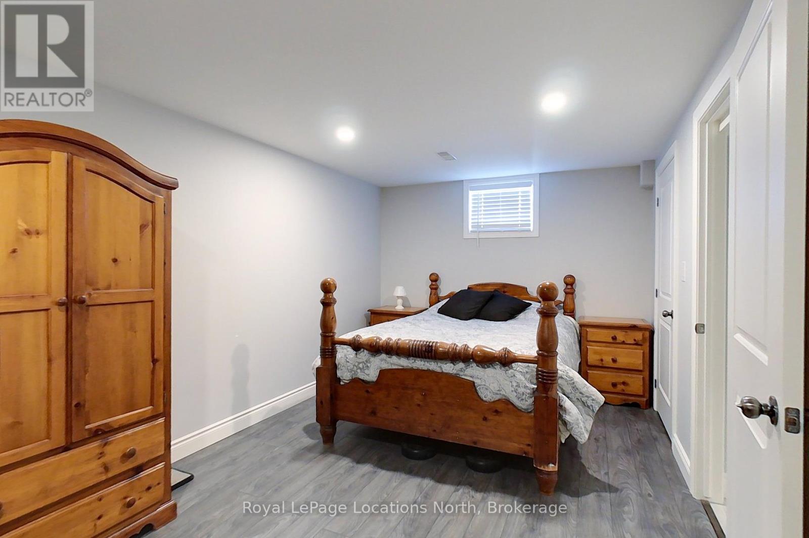 15 Patchell Court, Springwater, Ontario L0M 1P0 - Photo 38 - S12043916