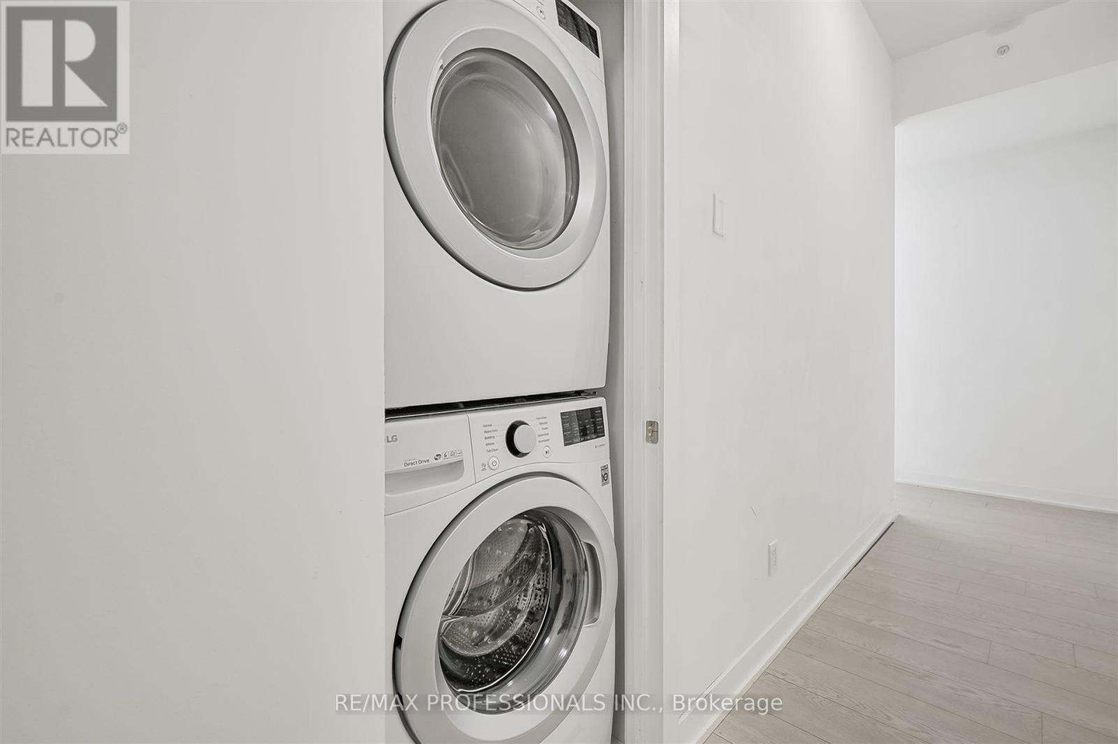 811 - 20 Bruyeres Mews, Toronto, Ontario  M5V 0G8 - Photo 15 - C12162997