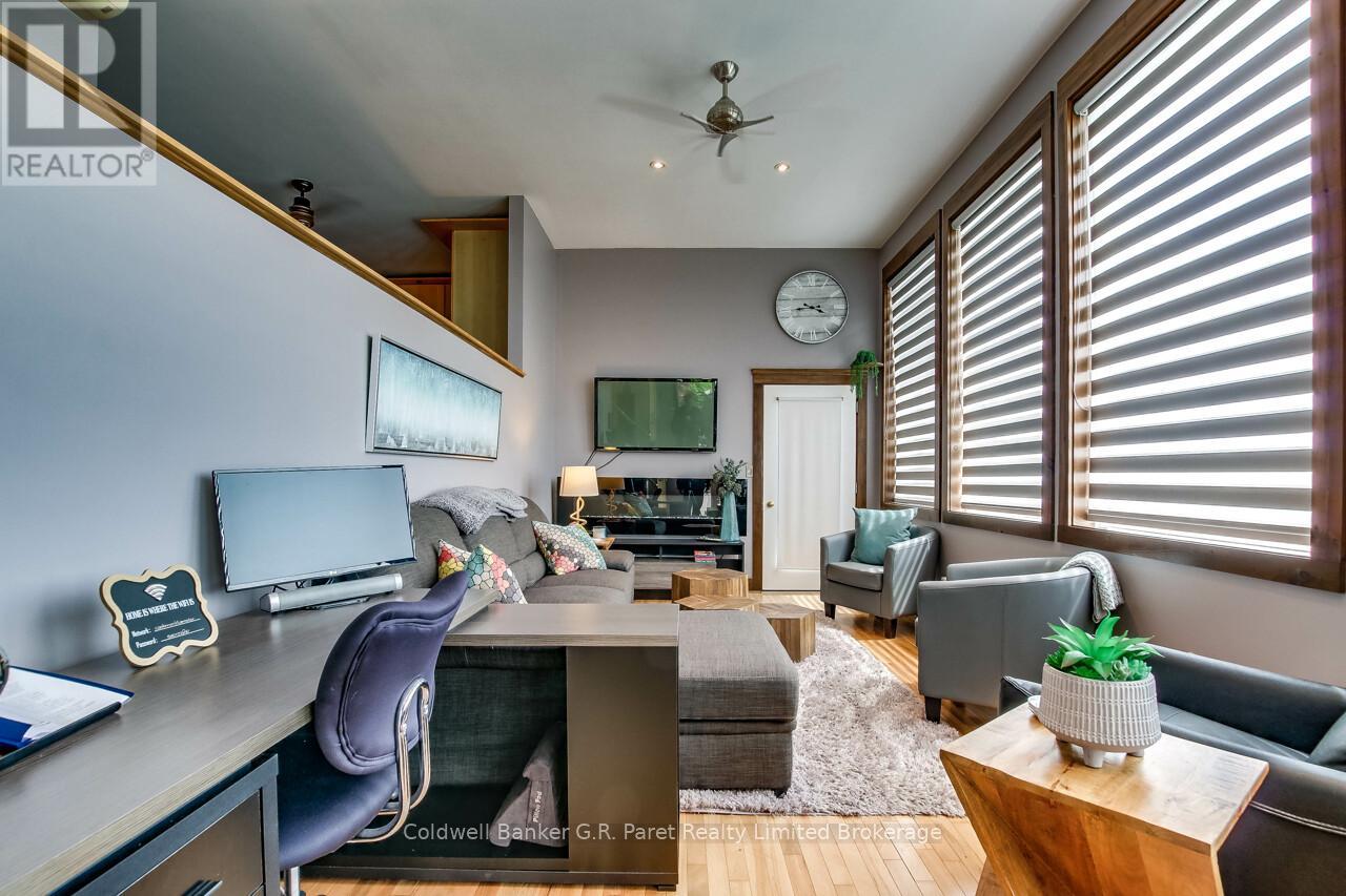 61 Bluewater Avenue, Norfolk, Ontario  N0E 1P0 - Photo 11 - X12163159