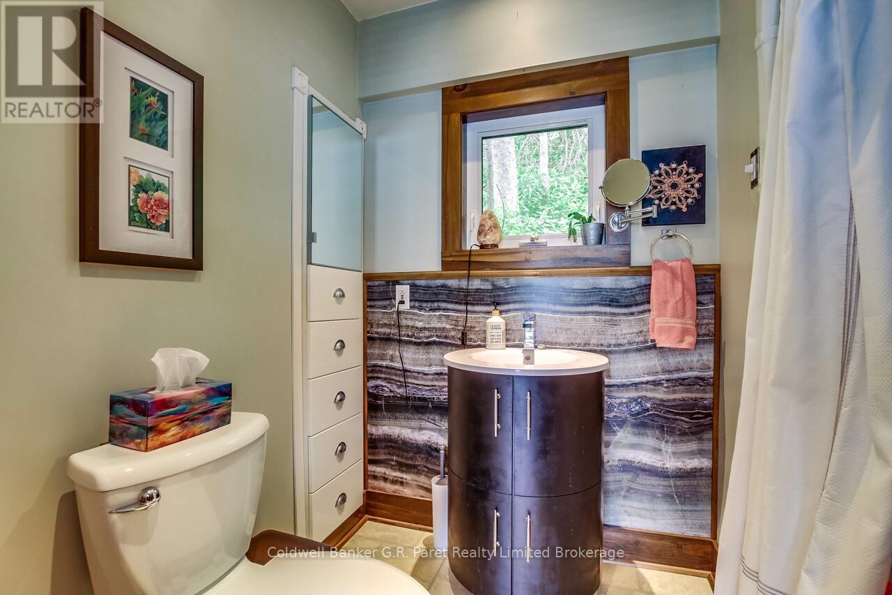 61 Bluewater Avenue, Norfolk, Ontario  N0E 1P0 - Photo 20 - X12163159