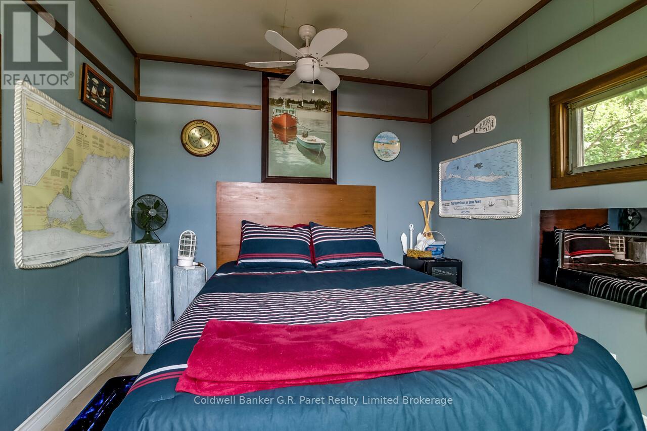 61 Bluewater Avenue, Norfolk, Ontario  N0E 1P0 - Photo 30 - X12163159