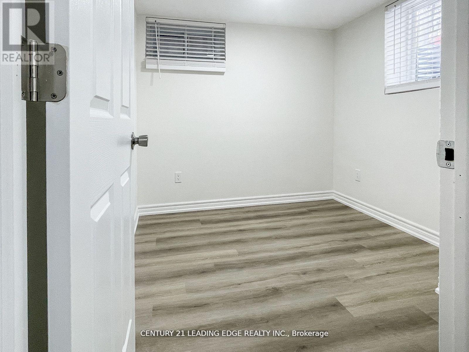 B - 117 Riverside Drive N, Oshawa, Ontario  L1G 6J6 - Photo 17 - E12163026