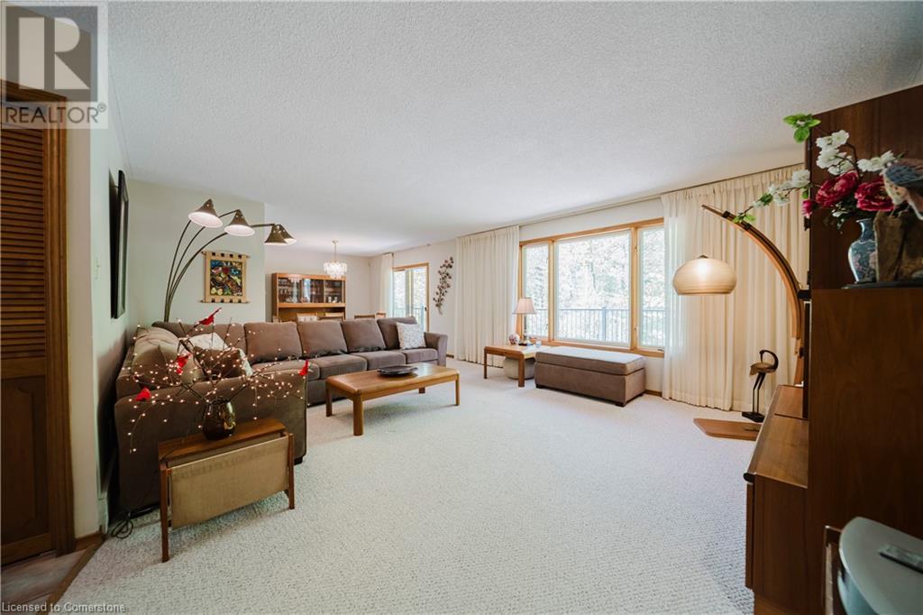 367 Northlake Drive, Waterloo, Ontario  N2V 1W6 - Photo 6 - 40727633