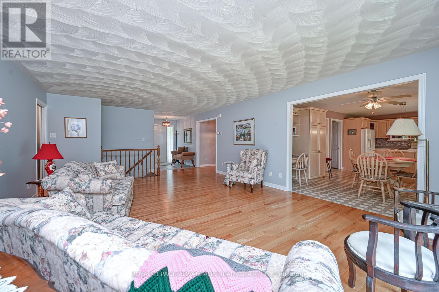 3 South Point Drive, Rideau Lakes, Ontario  K7A 4S5 - Photo 8 - X12163225