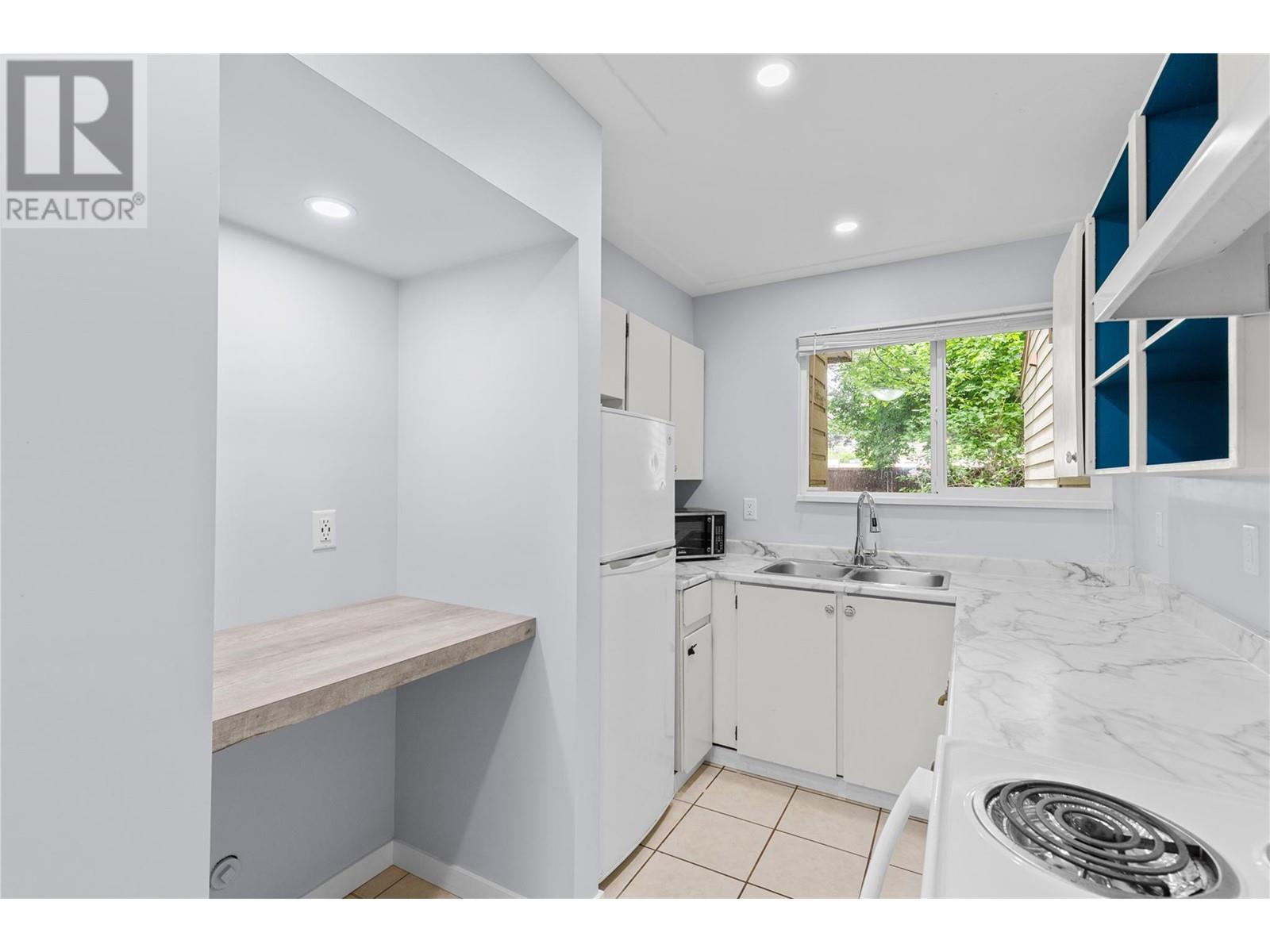 5300 25 Avenue Unit# 2, Vernon, BC V1T6R4