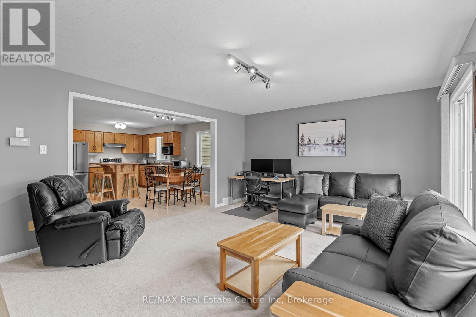 139 Gosling Gardens, Guelph, Ontario  N1G 5E6 - Photo 23 - X12163220