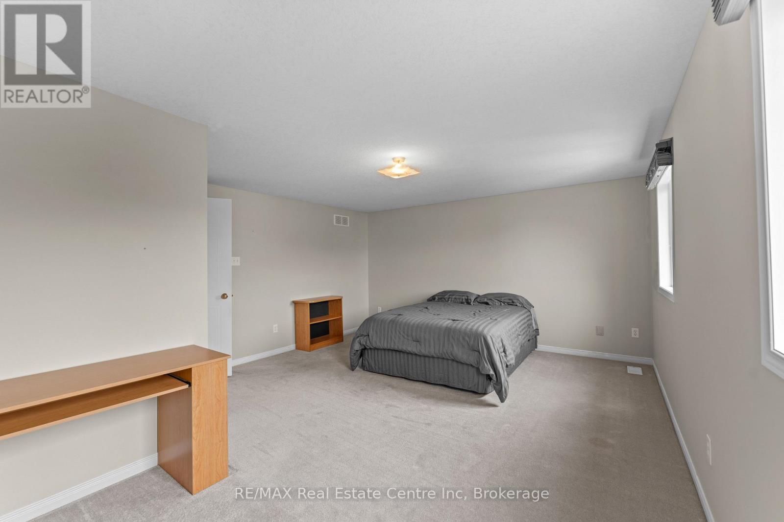139 Gosling Gardens, Guelph, Ontario  N1G 5E6 - Photo 34 - X12163220
