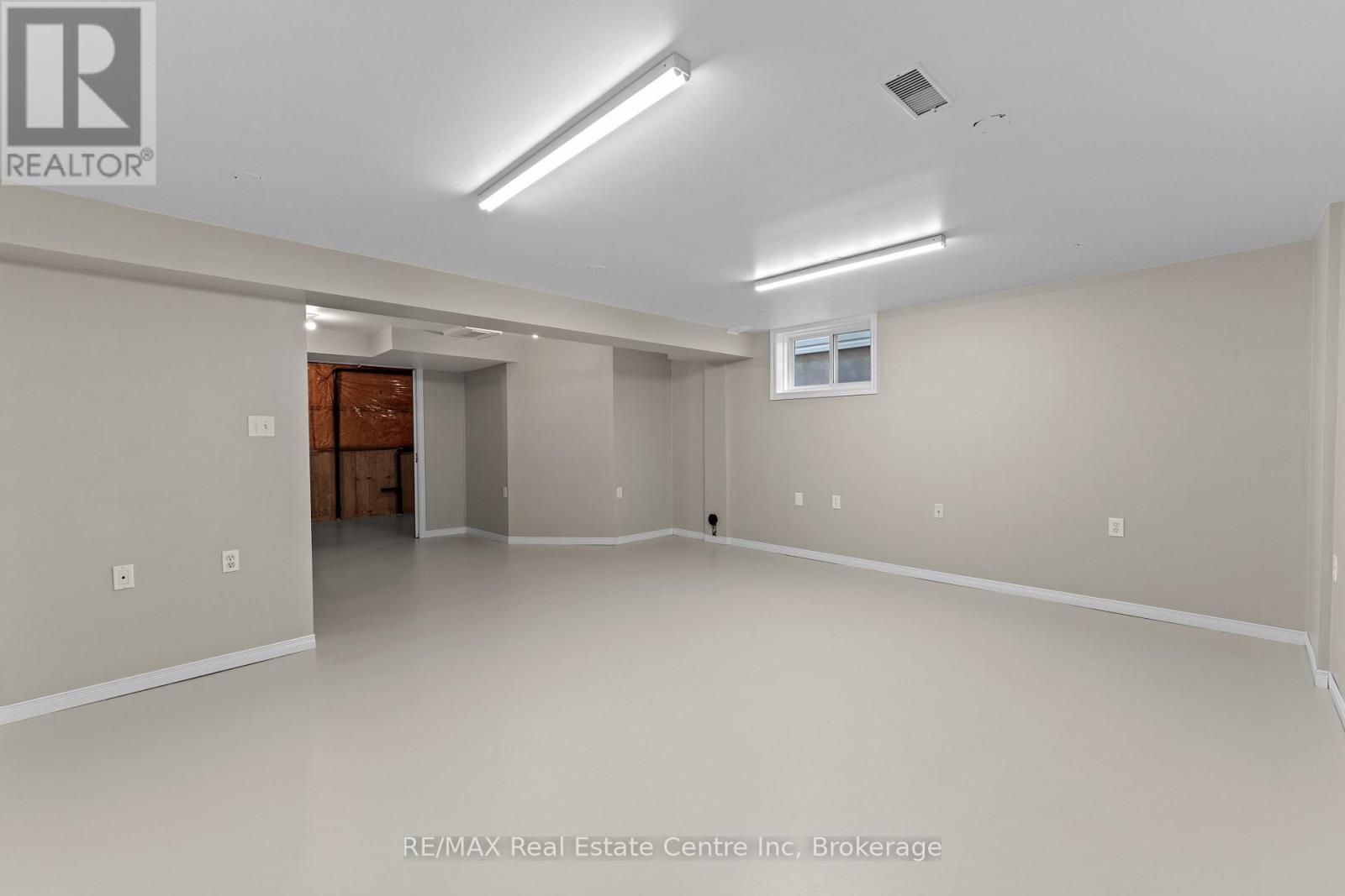 139 Gosling Gardens, Guelph, Ontario  N1G 5E6 - Photo 39 - X12163220