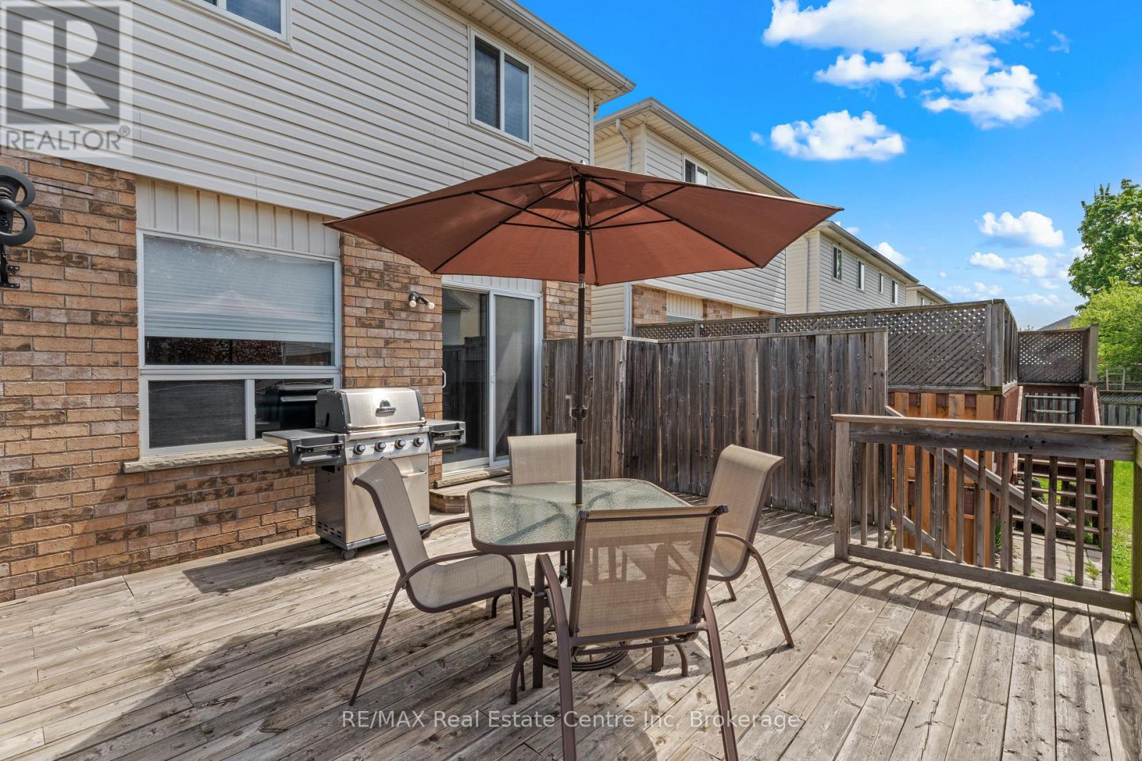 139 Gosling Gardens, Guelph, Ontario  N1G 5E6 - Photo 6 - X12163220