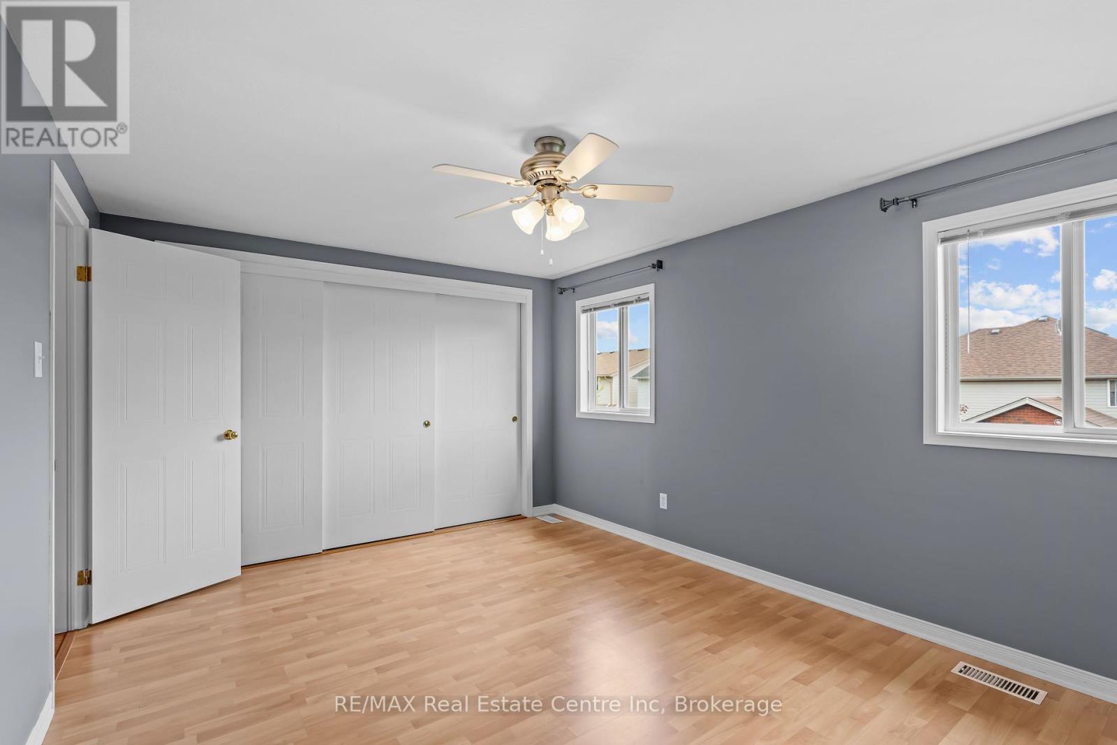 137 Gosling Gardens, Guelph, Ontario  N1G 5E6 - Photo 32 - X12163233