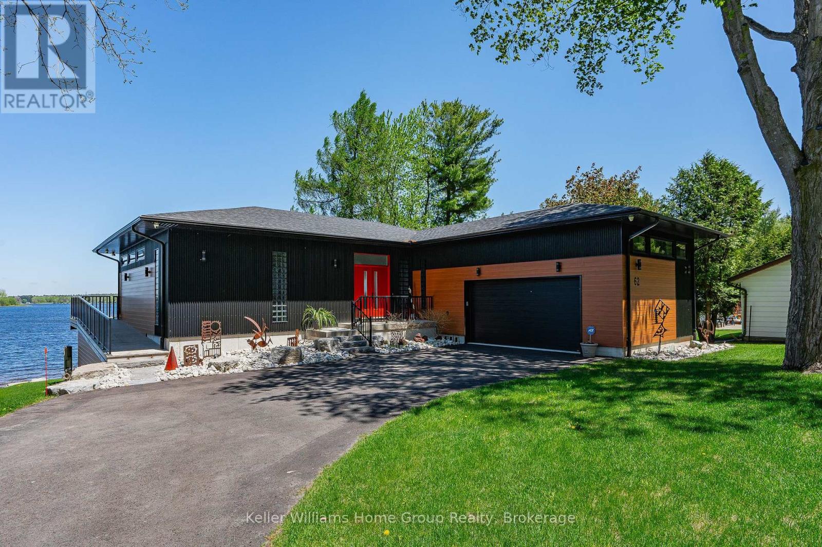 62 Third Line Road, Centre Wellington, Ontario  N0B 1J0 - Photo 2 - X12163251