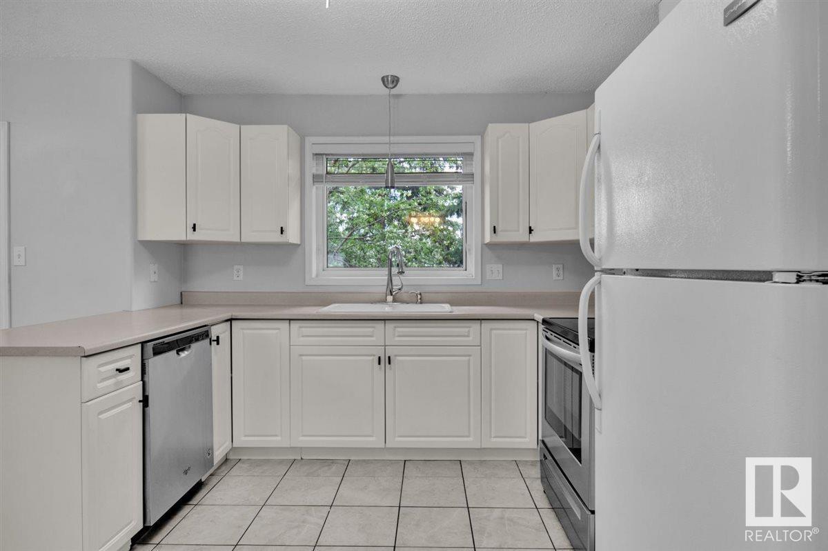 Property at #6 1237 CARTER CREST RD NW image 2